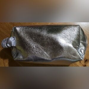 NWOT Ulta cosmetic bag, pewter